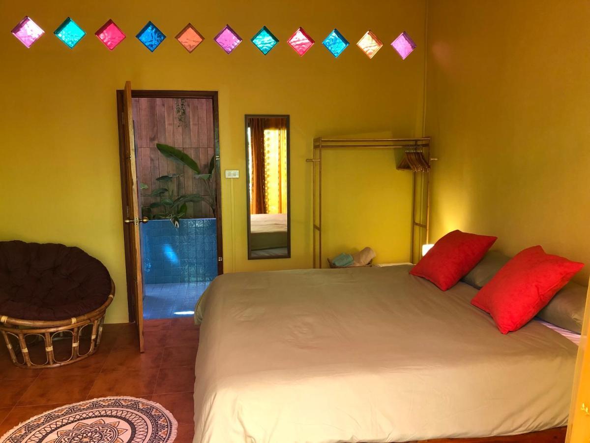 One World Bungalows Ko Lanta 外观 照片