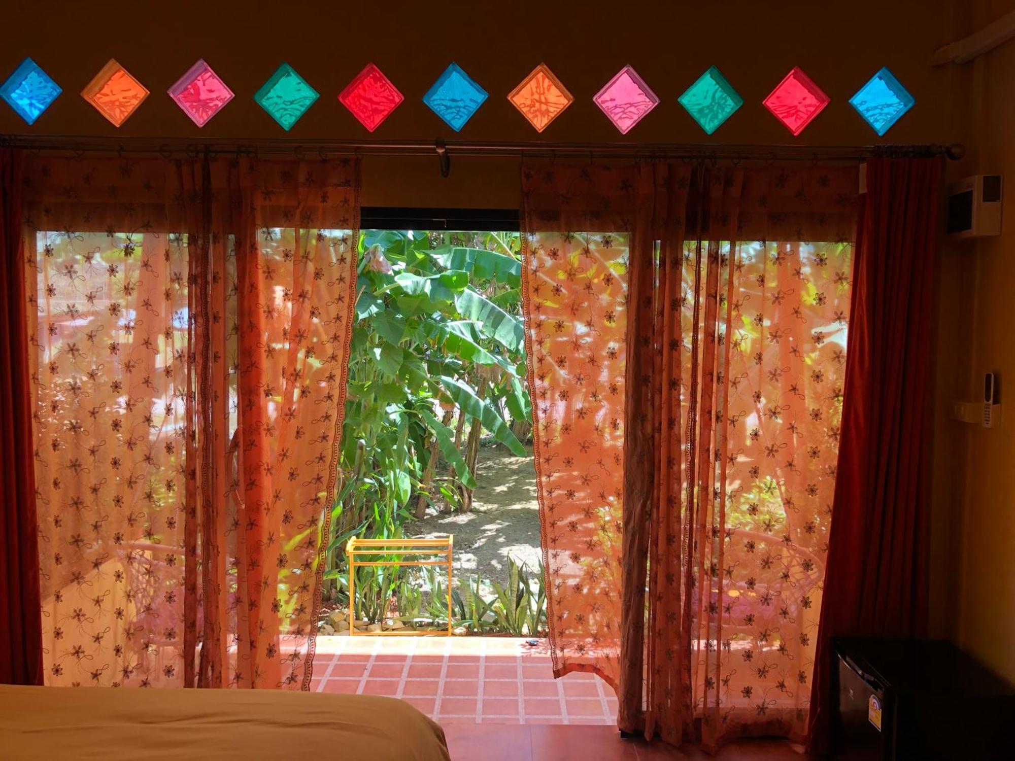 One World Bungalows Ko Lanta 外观 照片
