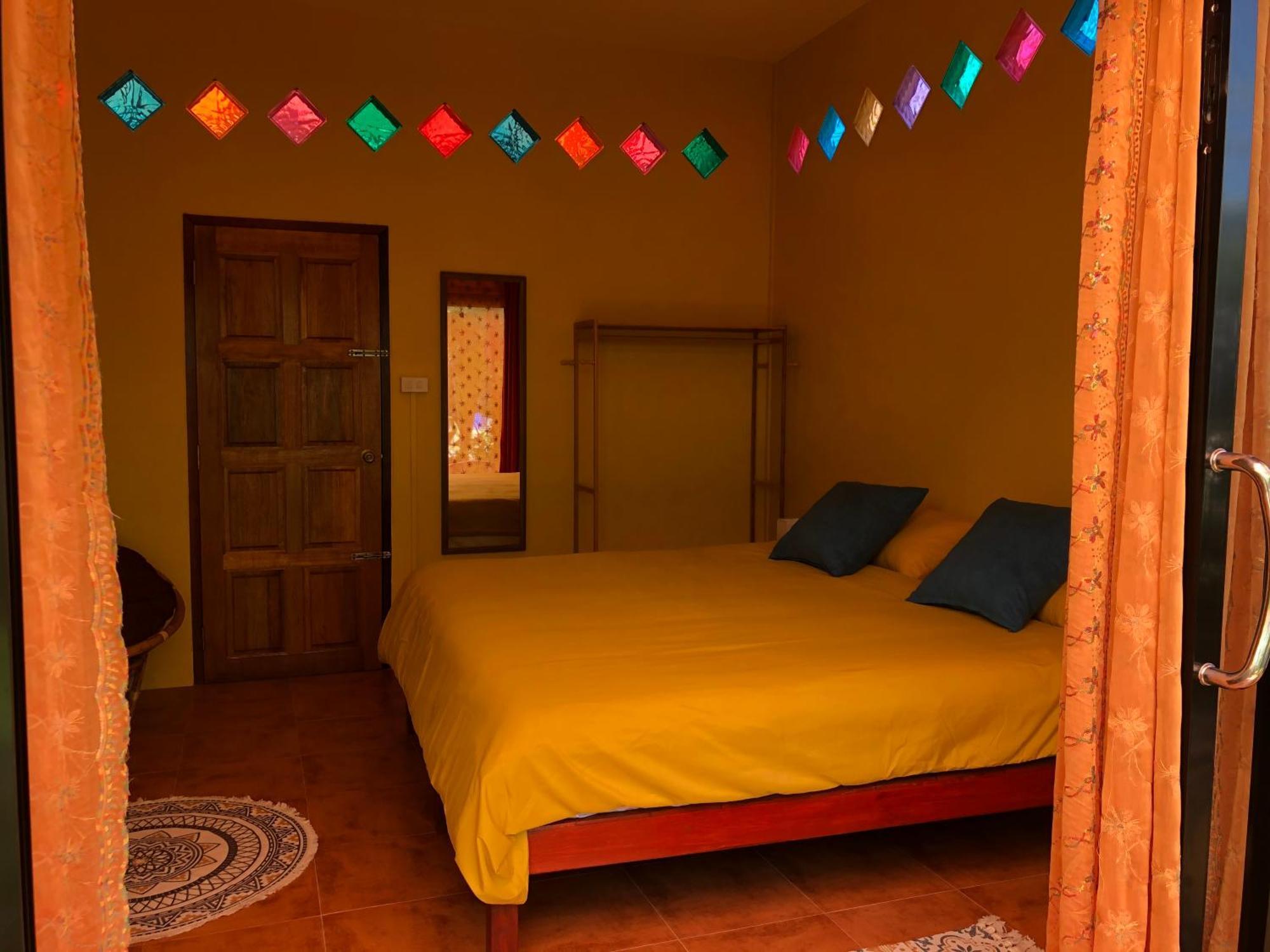 One World Bungalows Ko Lanta 外观 照片